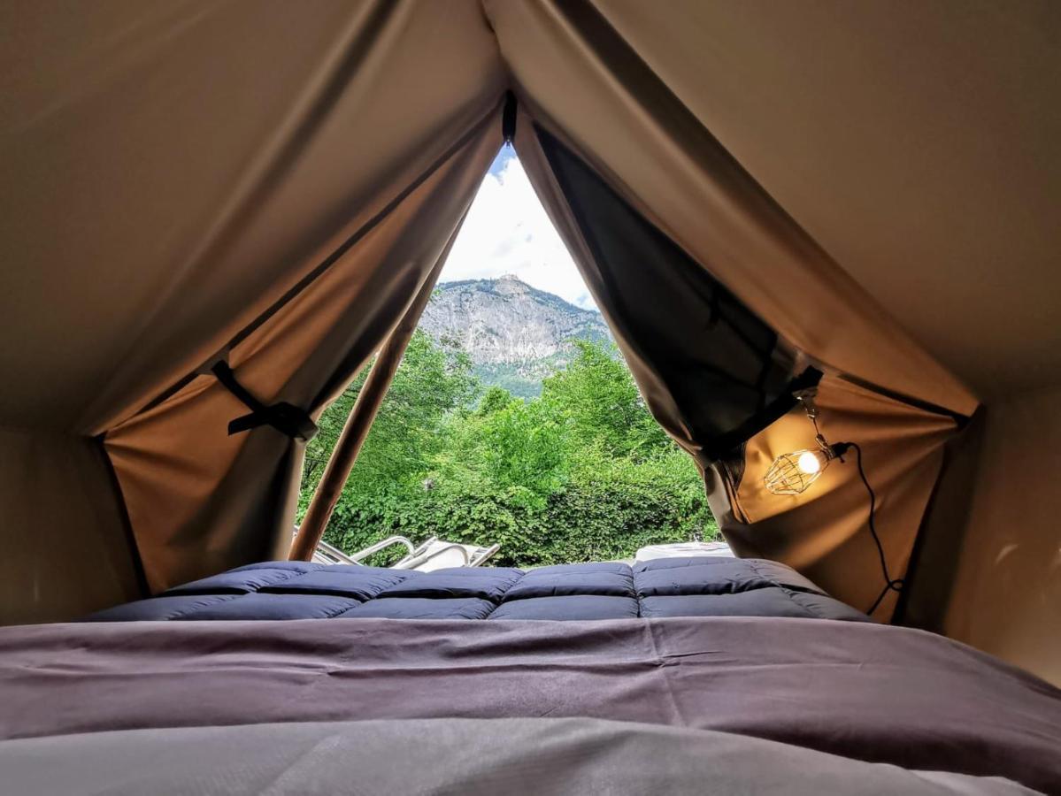 Les Tentes Bivouacs By Le Marintan 圣米歇尔－德莫里耶讷 外观 照片